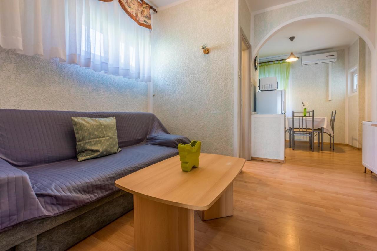 Apartments With A Parking Space Crikvenica - 5478 Buitenkant foto